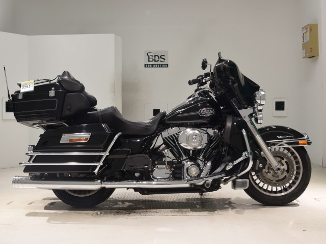 HD ELECTRA GLIDE FLHTCU1580