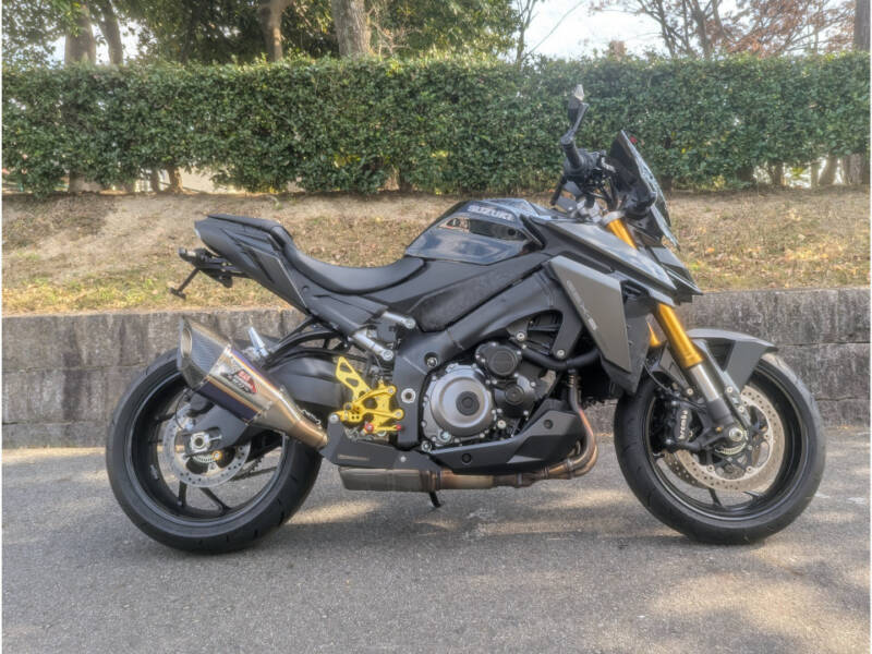 Suzuki GSX-S1000