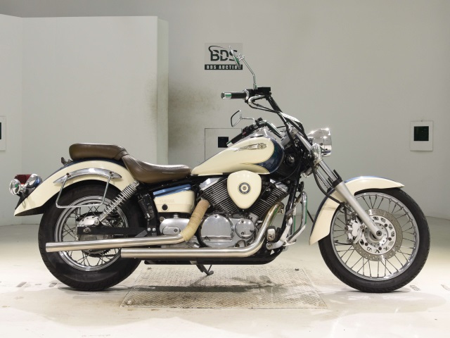 Yamaha DRAGSTAR XVS250