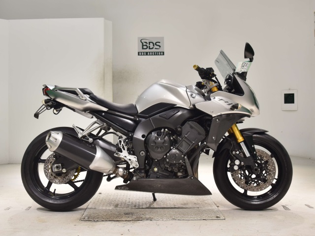 Yamaha FZ1 FAZER