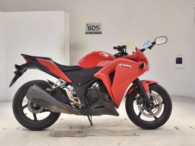 Honda CBR250R