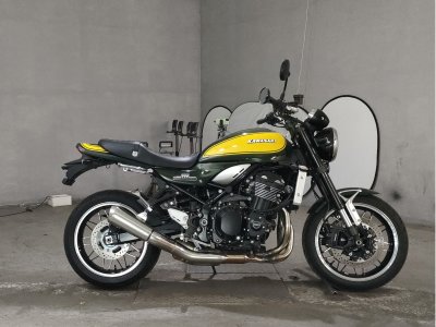 Kawasaki Z900RS