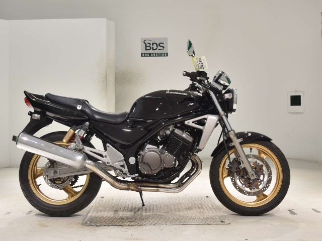 Kawasaki BALIUS ZR250