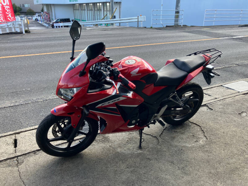 Honda CBR250R