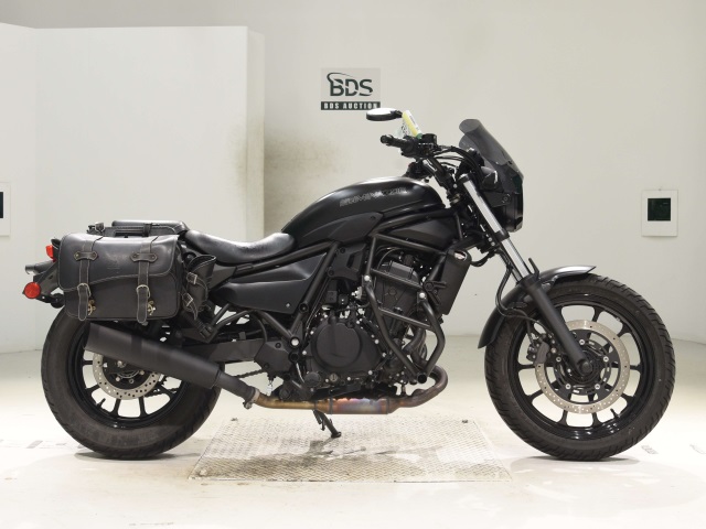 Kawasaki ELIMINATOR400-3