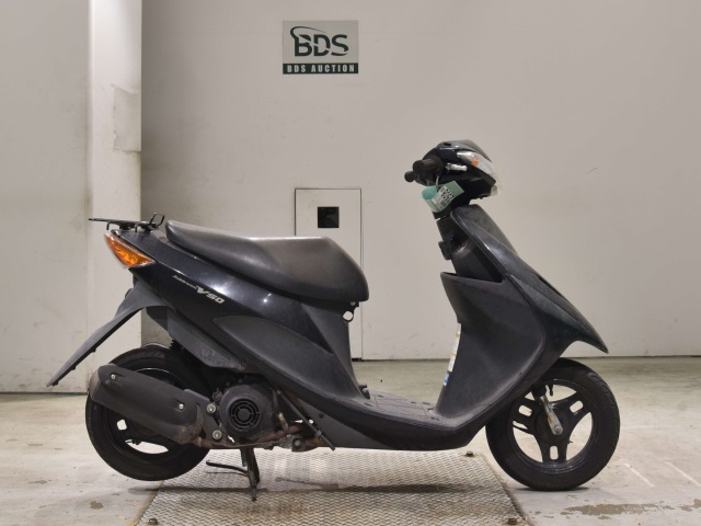 Suzuki ADDRESS V50
