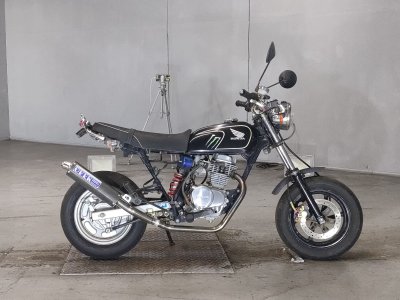 Honda APE100