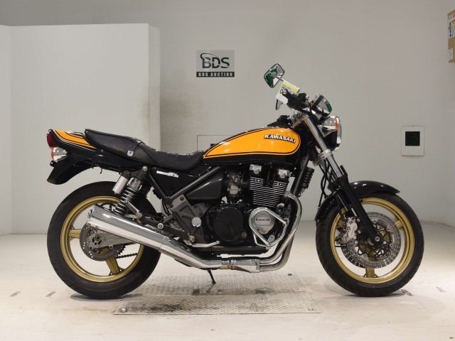 Kawasaki ZEPHYR400