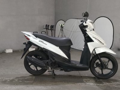 Suzuki ADDRESS V110