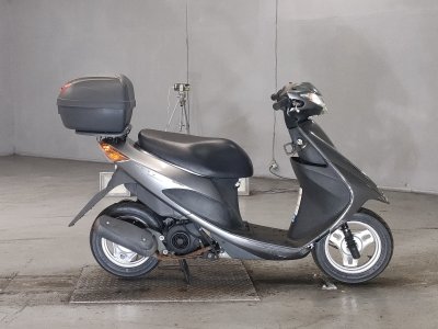 Suzuki ADDRESS V50