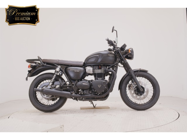 Triumph BONNEVILLE T100