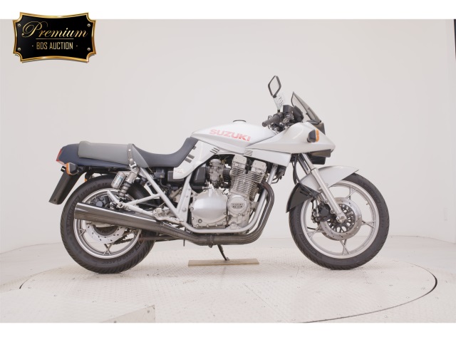 Suzuki GSX1100S KATANA