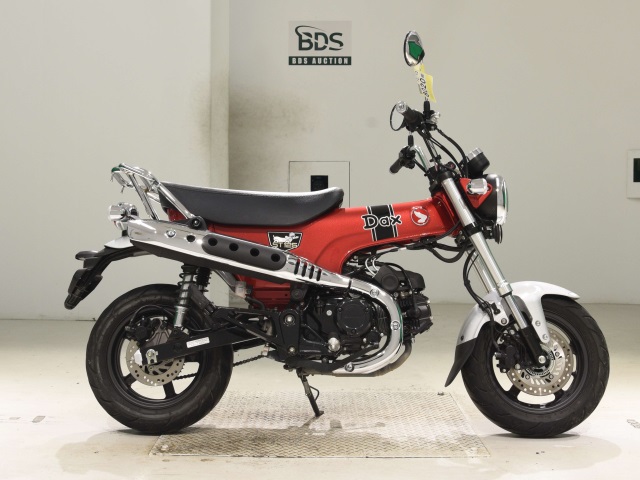 Honda DAX125