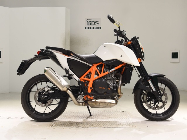 KTM 690 DUKE R
