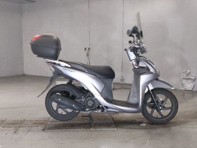 Honda DIO