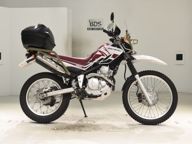 Yamaha SEROW XT250