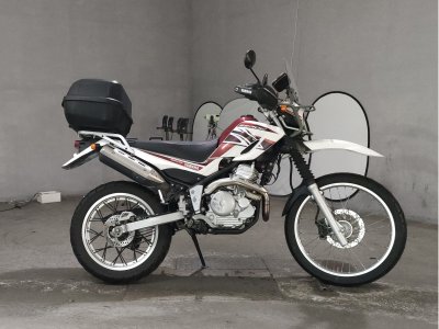 Yamaha SEROW XT250