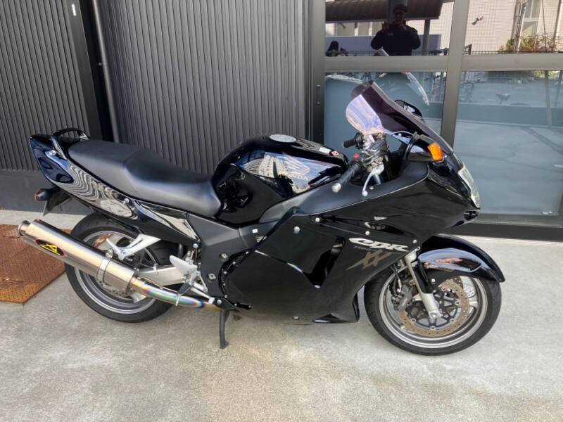 Honda CBR1100XX BLACKBIRD