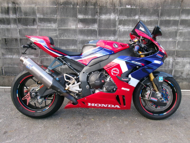 Honda CBR1000RR-R FB SP
