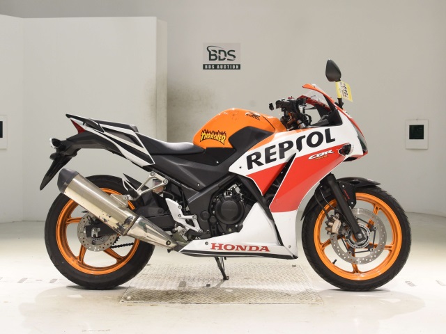 Honda CBR250RA