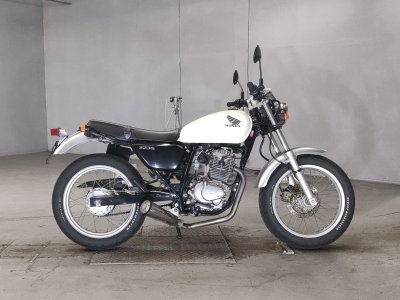 Honda CB223S