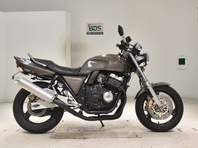 Honda CB400SFS