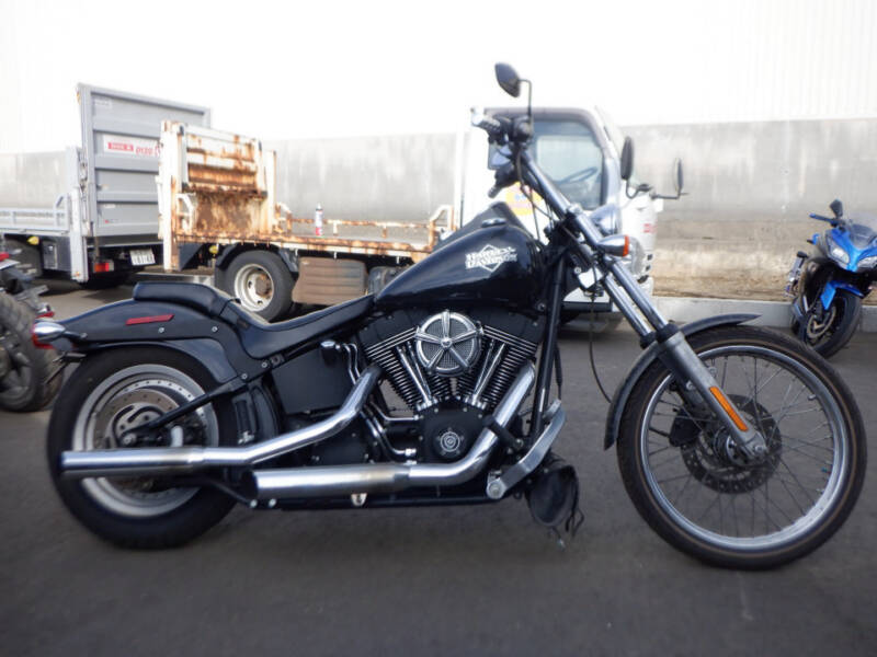 HD NIGHT TRAIN FXSTB1450