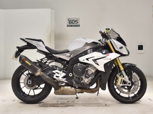 BMW S1000R