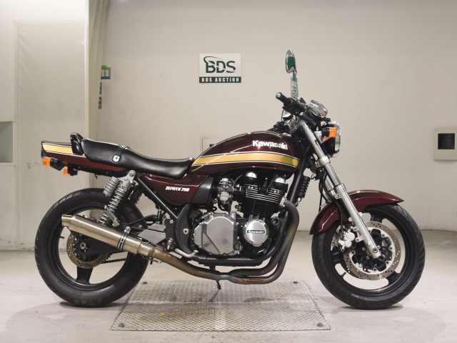 Kawasaki ZEPHYR750