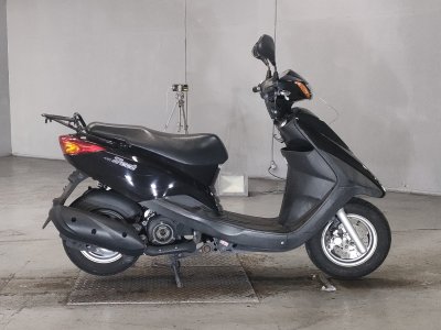 Yamaha AXIS TREAT
