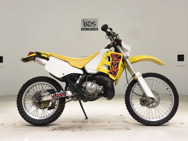 Suzuki TS200R