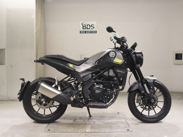 Benelli LEONCINO 250