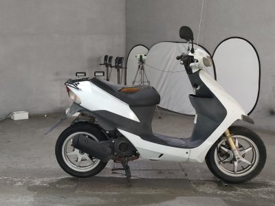 Suzuki SEPIA ZZ