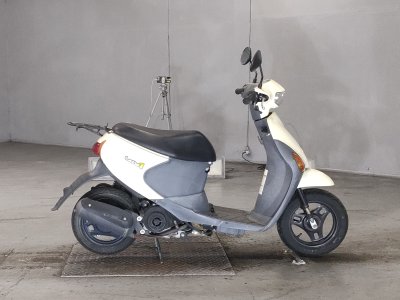 Suzuki LETS4
