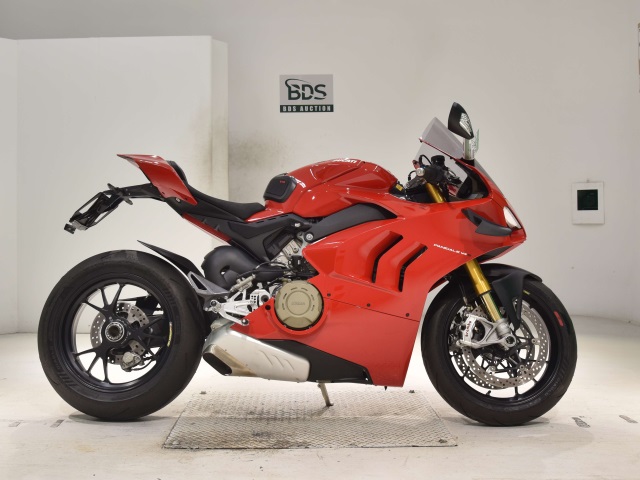 Ducati PANIGALE V4S