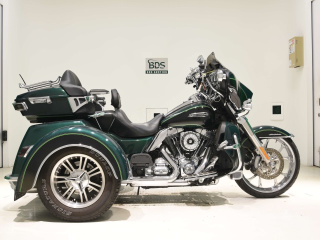 HD ELECTRA GLIDE FLHTCU1690 TRIKE