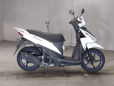 Suzuki ADDRESS V110