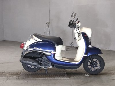 Yamaha VINO50