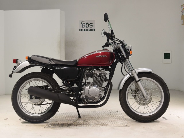 Honda CB223S