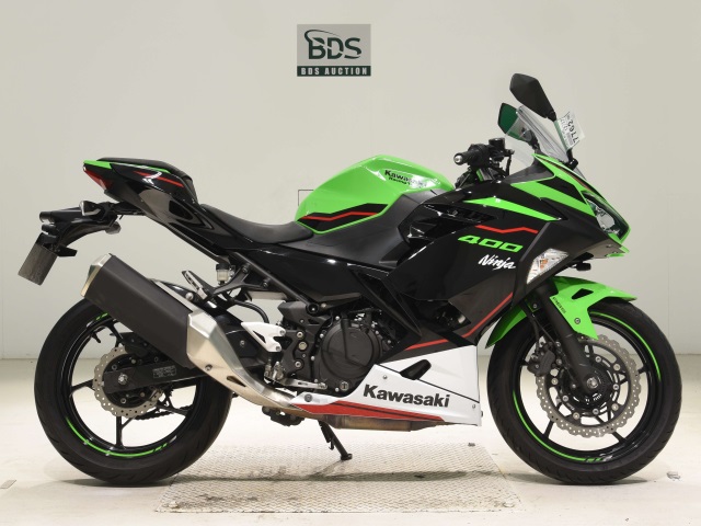 Kawasaki NINJA400
