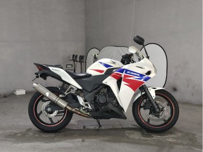 Honda CBR250R