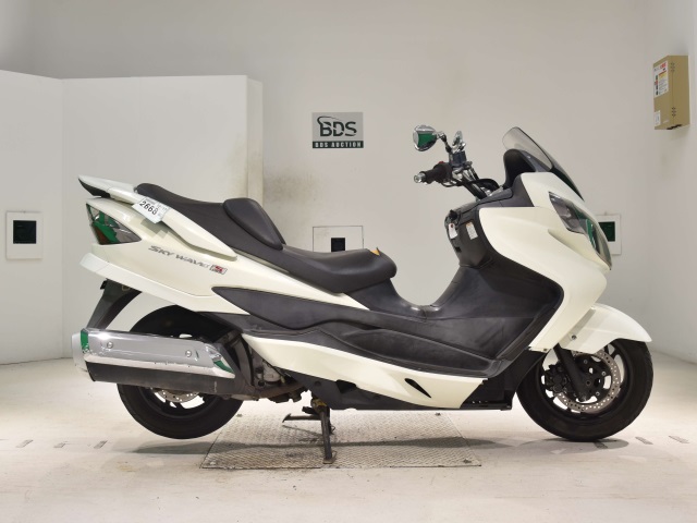 Suzuki SKYWAVE 250S