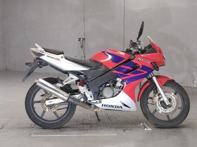 Honda CBR125R