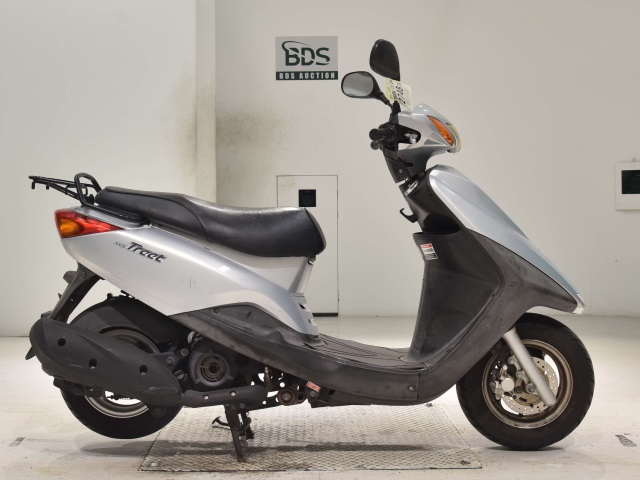Yamaha AXIS125