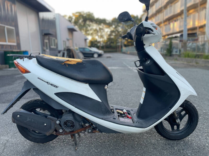 Suzuki ADDRESS V50