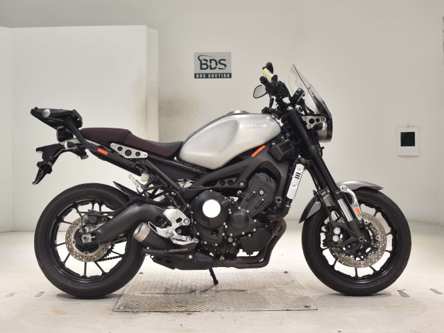 Yamaha XSR900