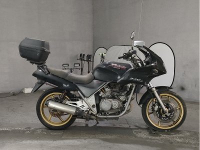 Honda VT250 SPADA