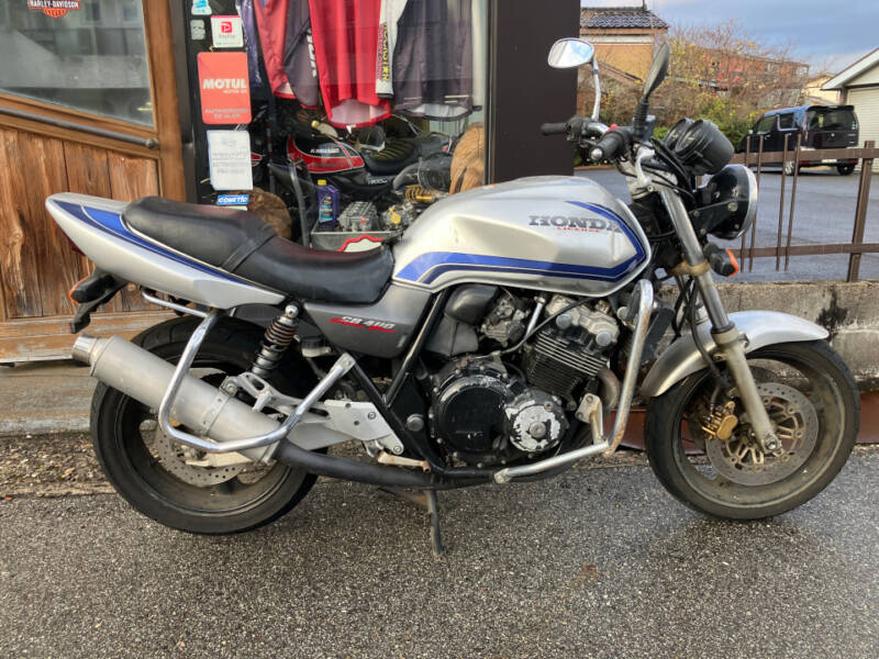 Honda CB400SFV