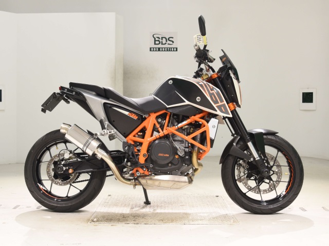 KTM 690 DUKE