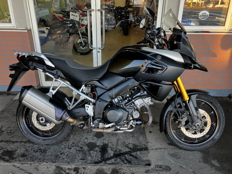 Suzuki V-STROM DL1000A